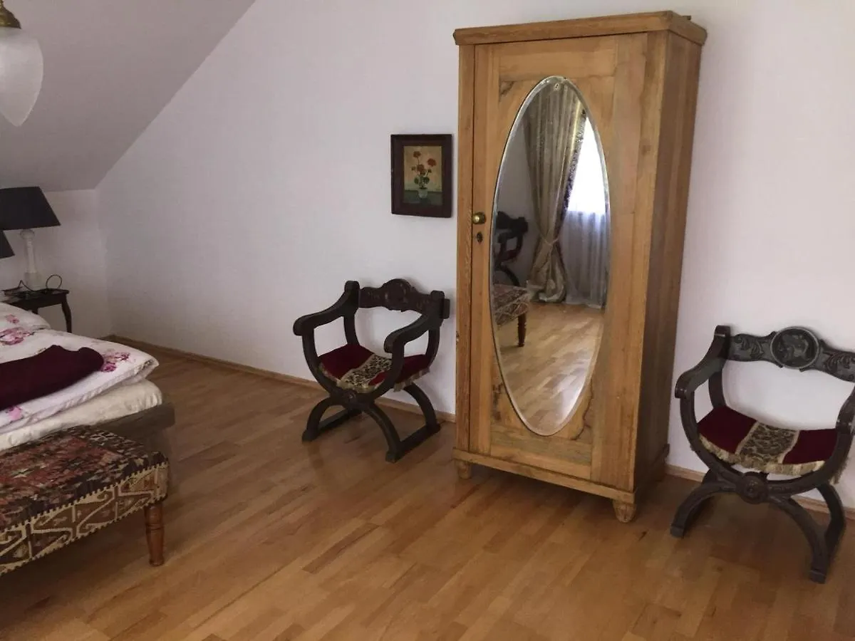 Stillvoll Wohnen Mit Fahrradweg Zum Festspielhaus Heinersreuth Apartment